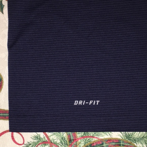 Mens Nike Dri-Fit Shirt - Picture 3 of 7